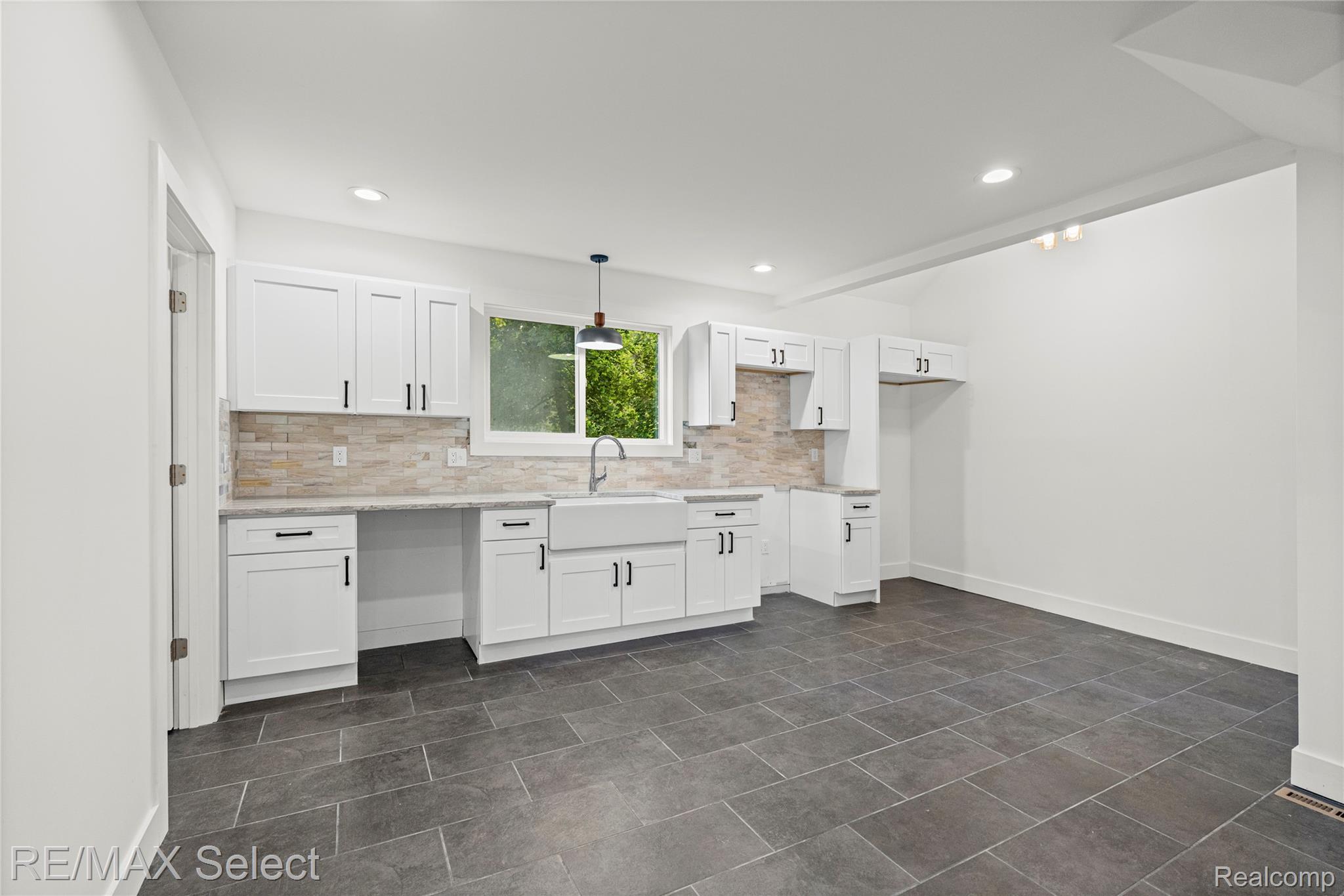 12111 Linden Road Linden, MI 48451 - Photo 22 of 63 12111 Linden Rd 30.jpg