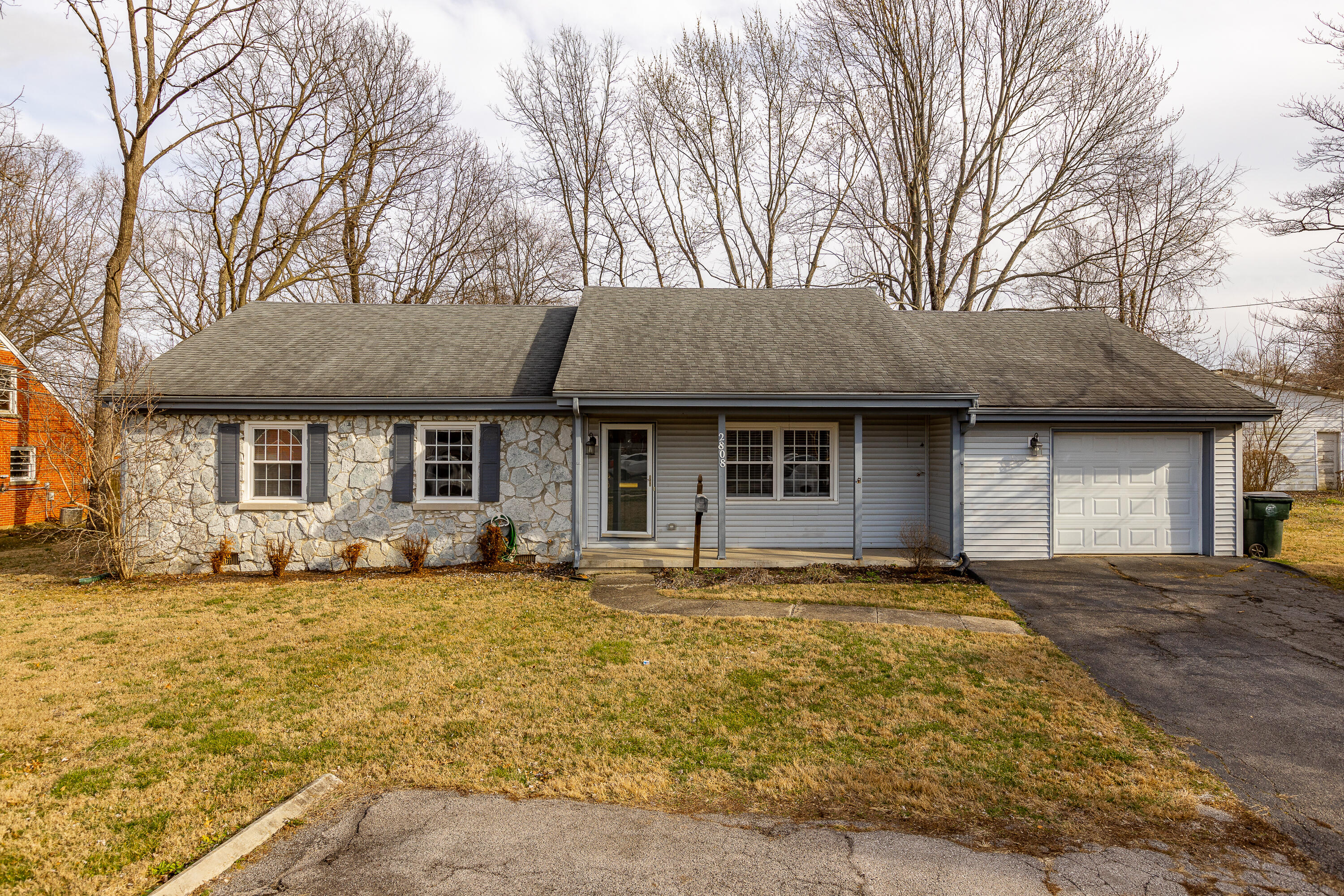 2808 Clays Mill Road Lexington, KY 40503 - Photo 3 of 42 A-2