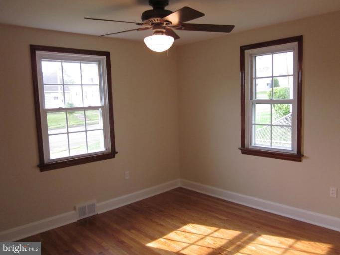 229 Devonshire Road Hagerstown, MD 21740 - Photo 8 of 12 Interior (General)