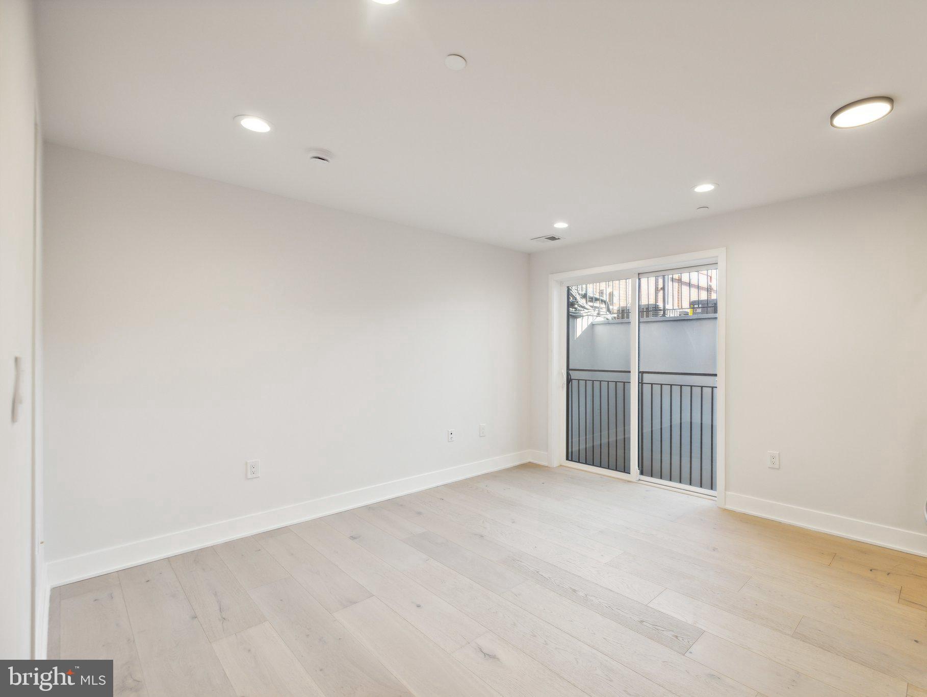 845 19th Street Northeast, Unit 3 Washington, DC 20002 - Photo 2 of 10 Living Space