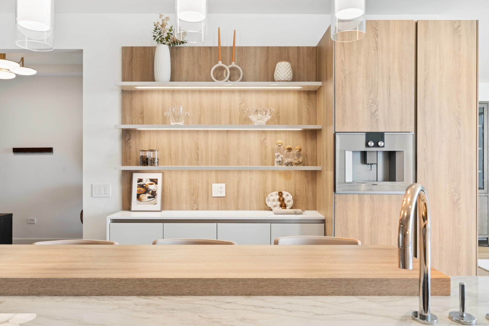 363 East Wacker Drive, Unit 2606 Chicago, IL 60601 - Photo 20 of 68