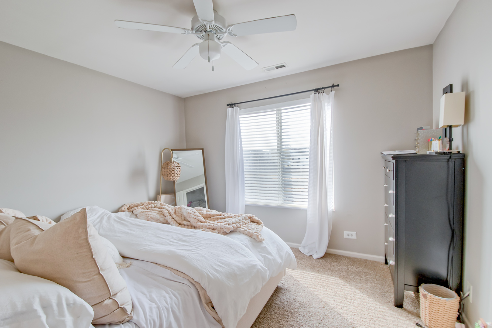 2305 Summerlin Drive Aurora, IL 60503 - Photo 14 of 22 a bedroom with a bed and a window