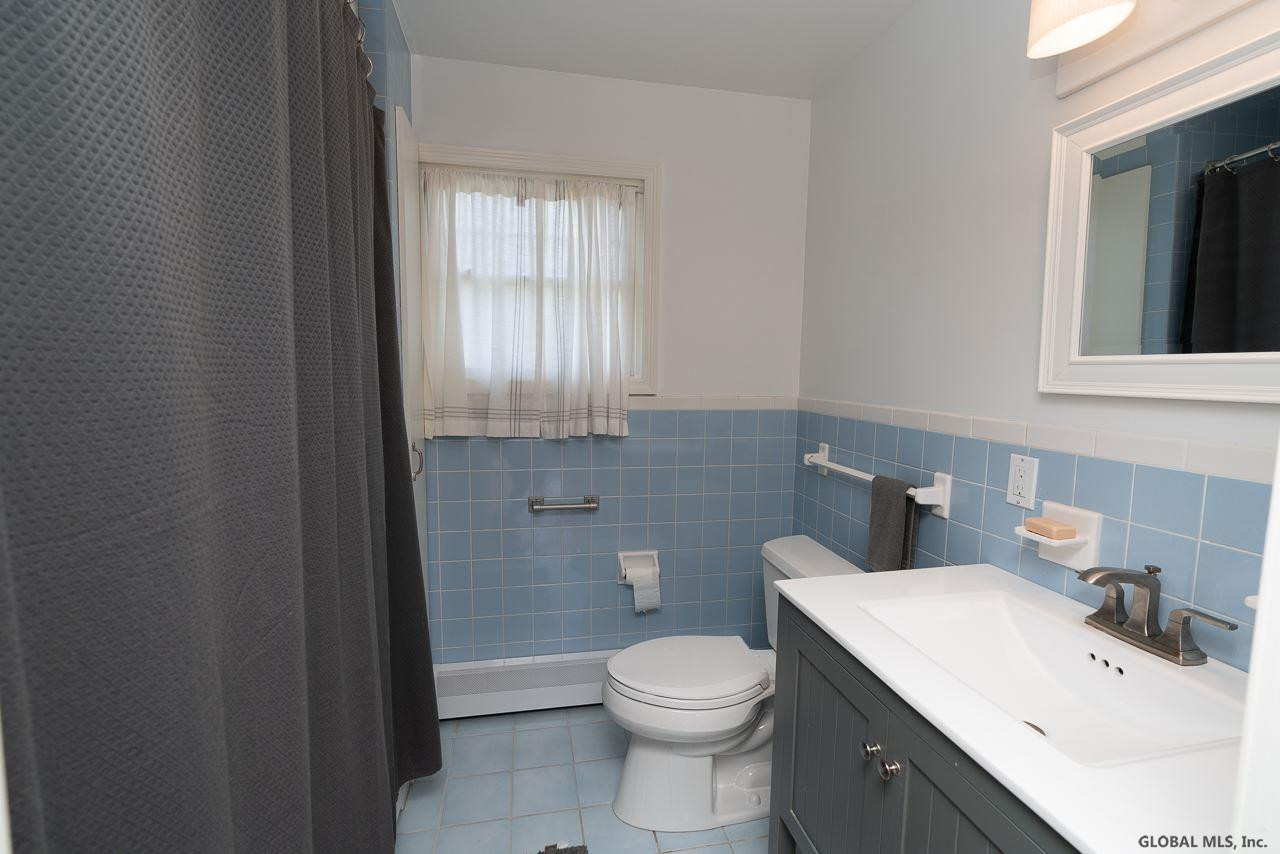 94 Menands Road Menands, NY 12204 - Photo 21 of 31 Photo 21