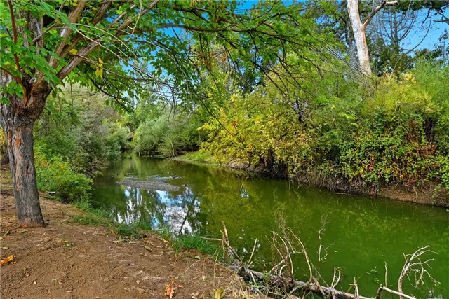 $349,000 | 8827 Quarterhorse Lane, Lower Lake, CA 95457