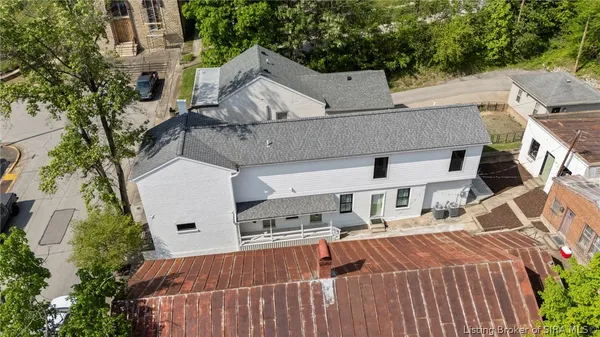$494,500 | 422 St Michaels Avenue, Madison, IN 47250