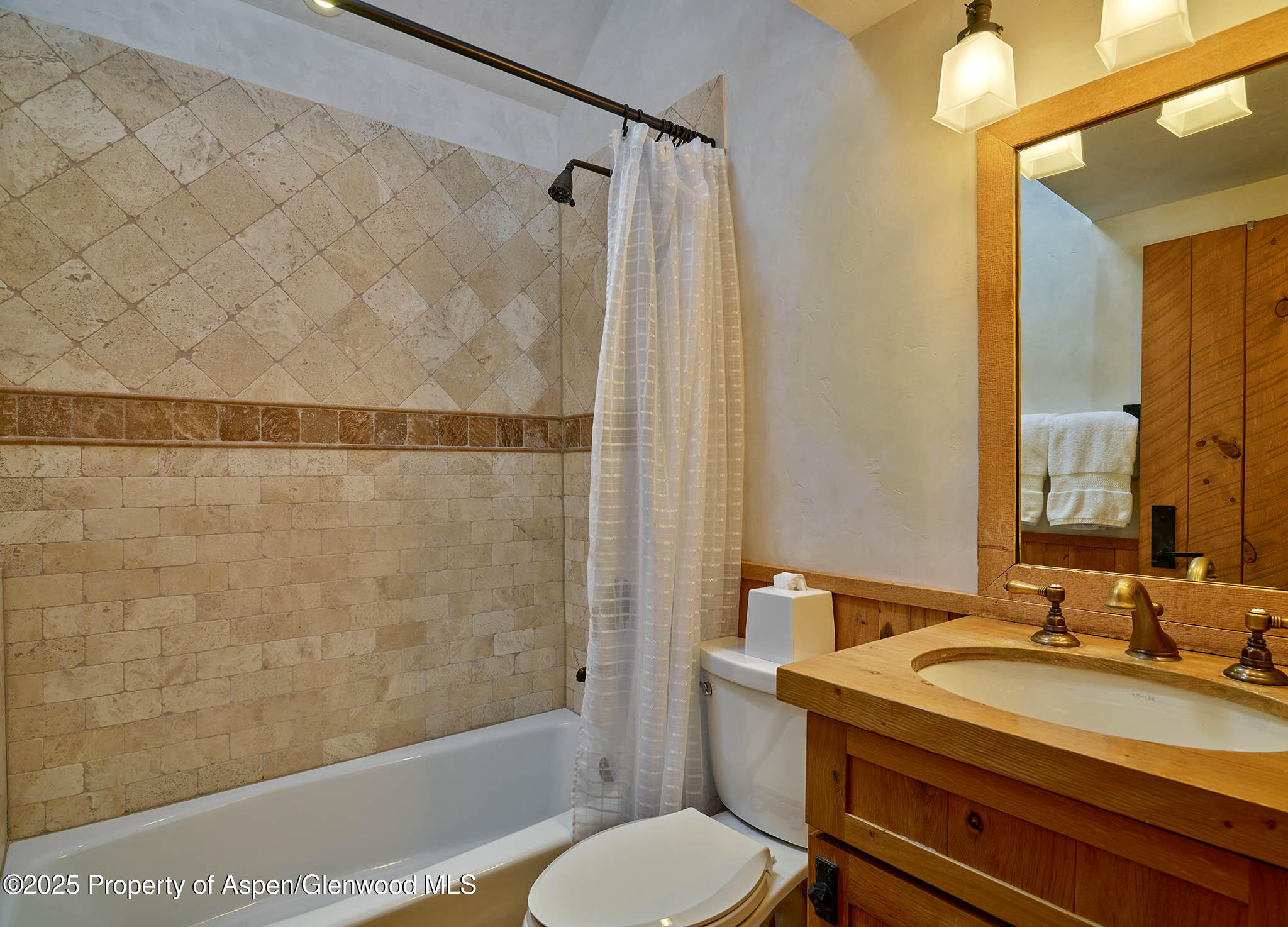 125 Rooney Circle Aspen, CO 81612 - Photo 48 of 56 Silverqueen cabin bathroom