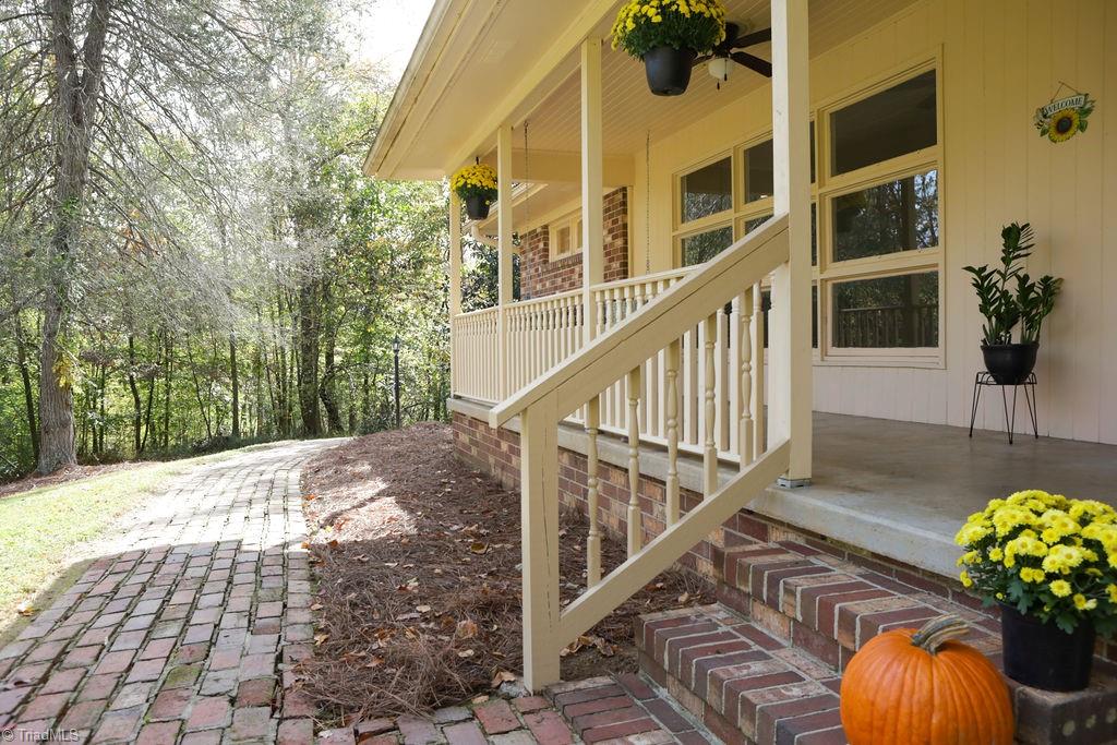 731 Mineral Springs Road Madison, NC 27025 - Photo 5 of 49