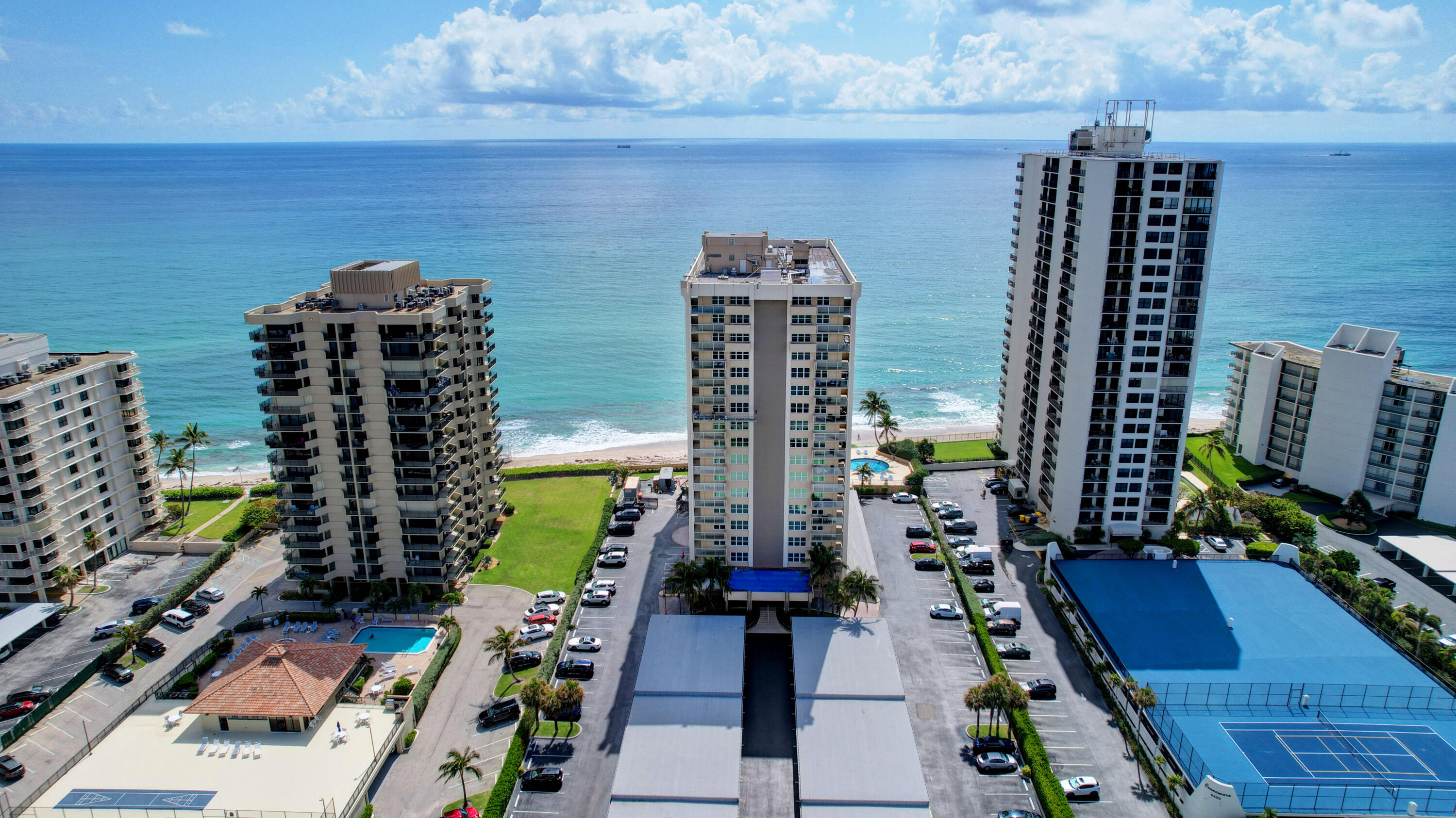 5440 North Ocean Drive, Unit 202 Singer Island, FL 33404 - Photo 40 of 44 Aquarius