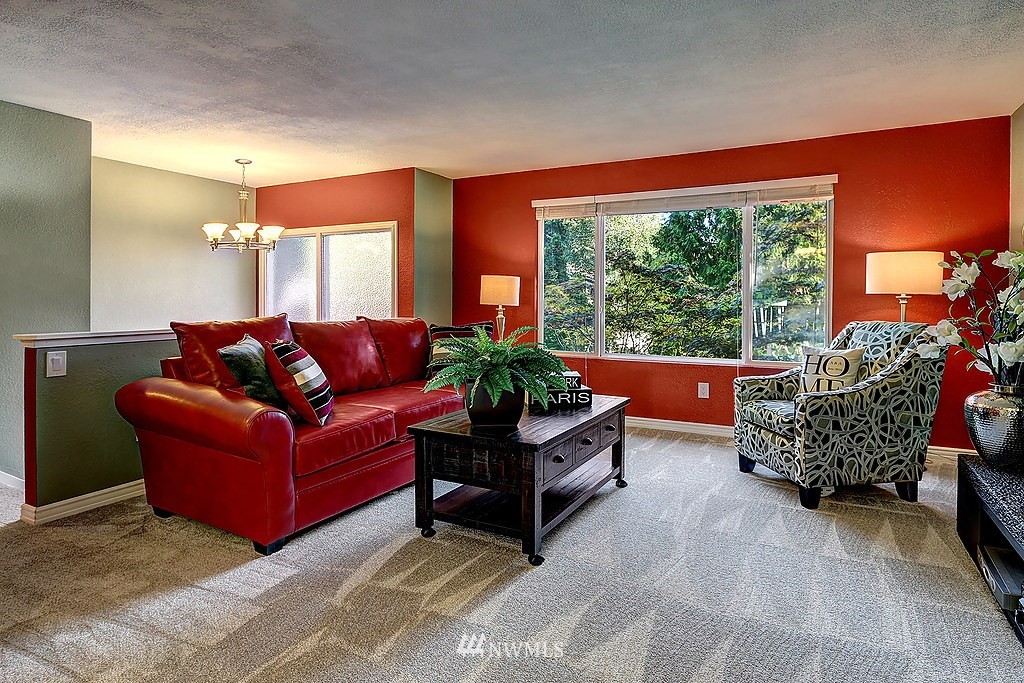 503 213th Place Southwest Bothell, WA 98021 - Photo 5 of 18