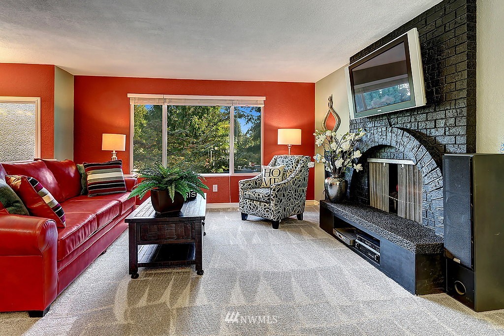 503 213th Place Southwest Bothell, WA 98021 - Photo 6 of 18
