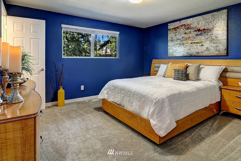503 213th Place Southwest Bothell, WA 98021 - Photo 9 of 18