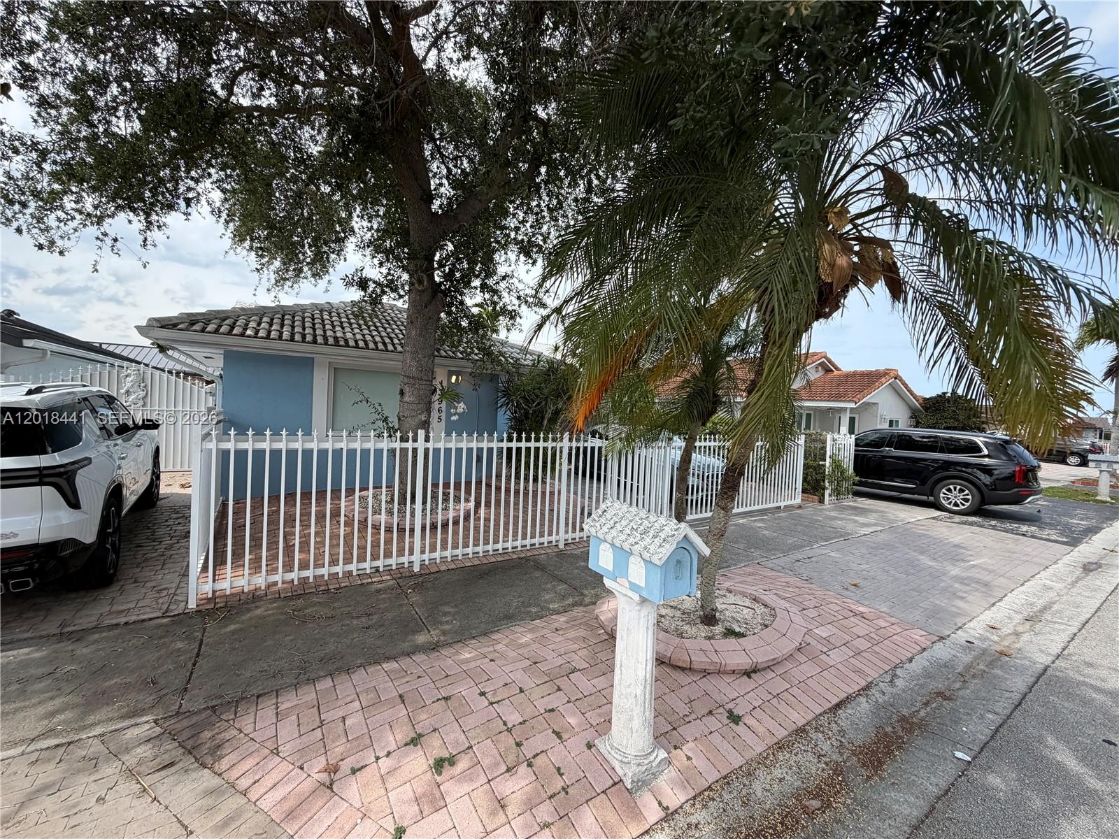 13965 Southwest 10th Street Miami, FL 33184 - Photo 2 of 2
