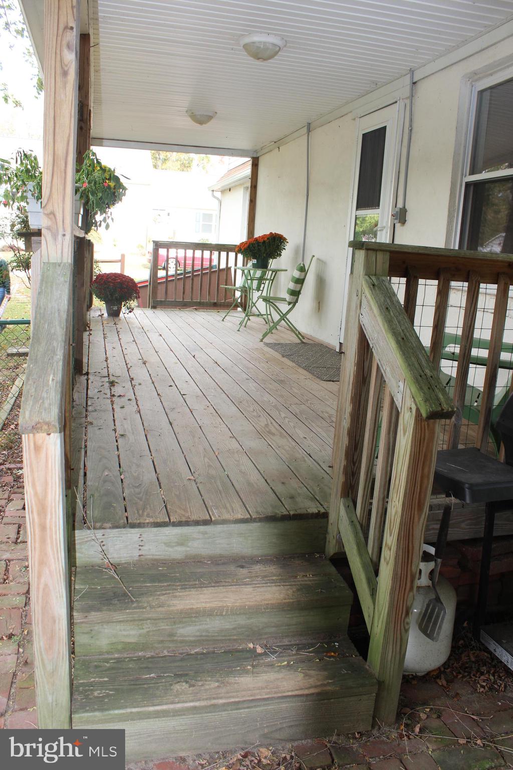 73 Drift Way Earleville, MD 21919 - Photo 25 of 33 a view of entryway