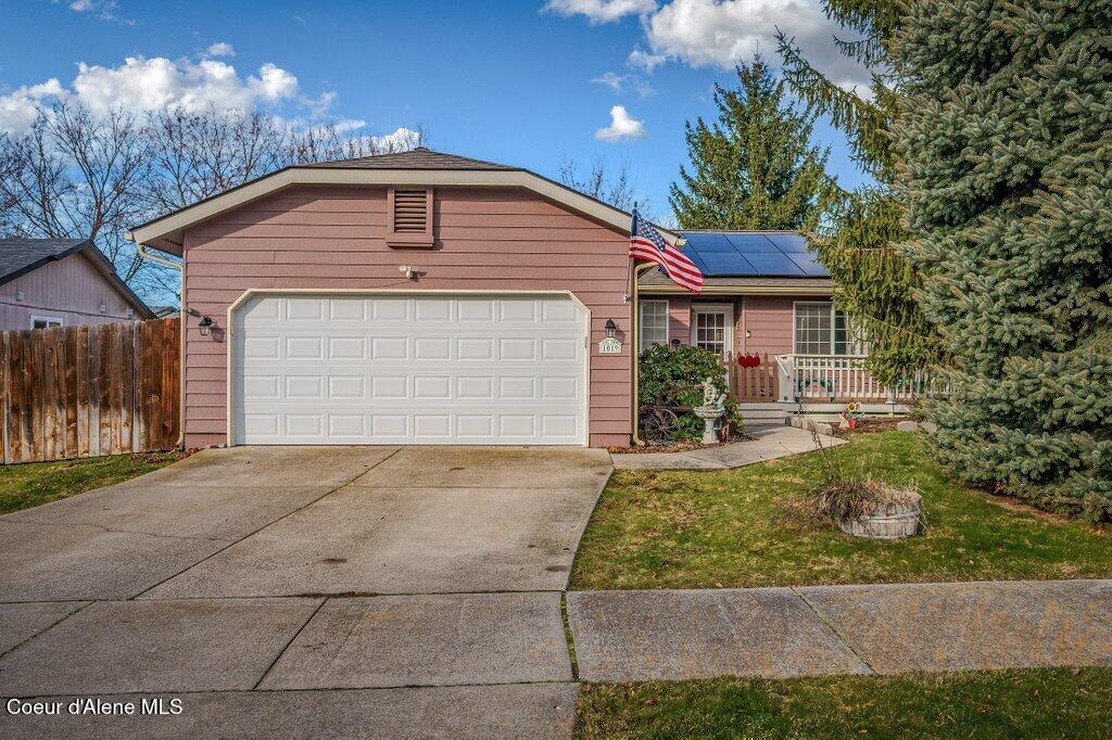 1019 North Nellie Court Post Falls, ID 83854 - Photo 1 of 27 --1.jpg-SMALL