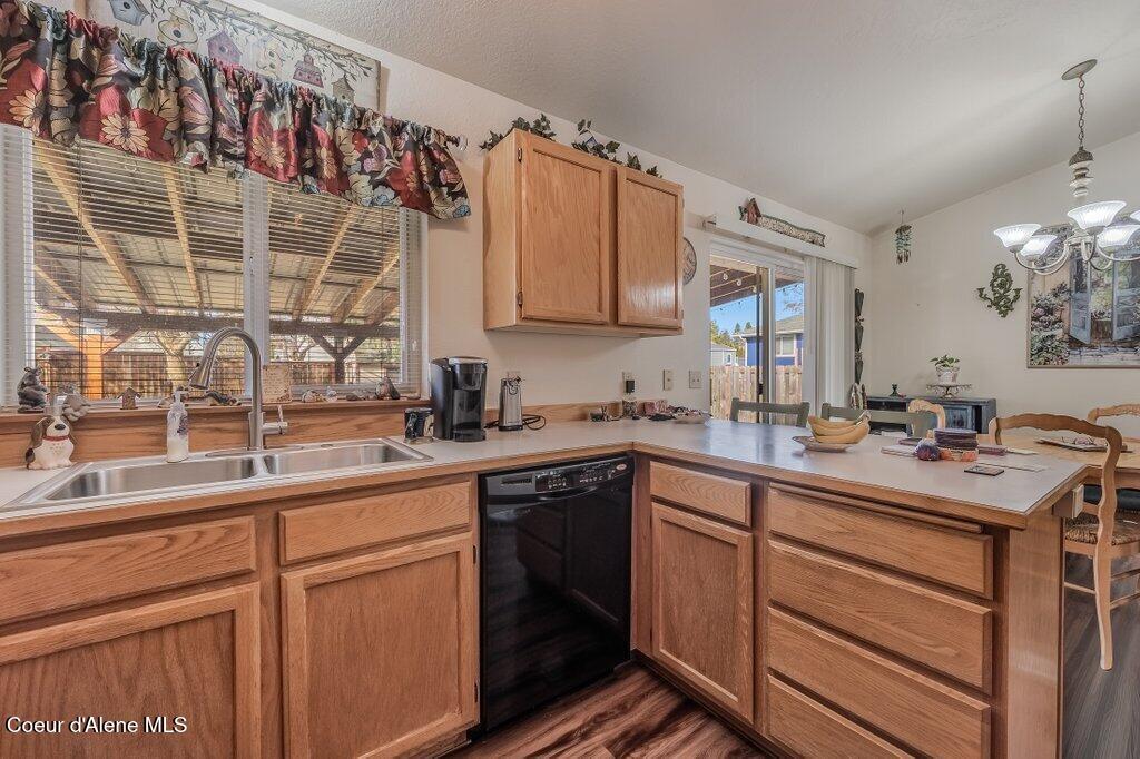 1019 North Nellie Court Post Falls, ID 83854 - Photo 13 of 27 --13.jpg-SMALL