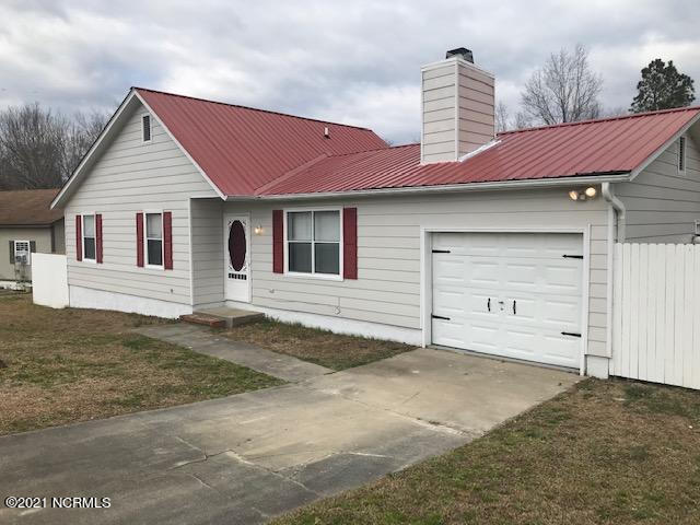 1002 Ridgecrest Lane Jacksonville, NC 28546 - Photo 1 of 6 00