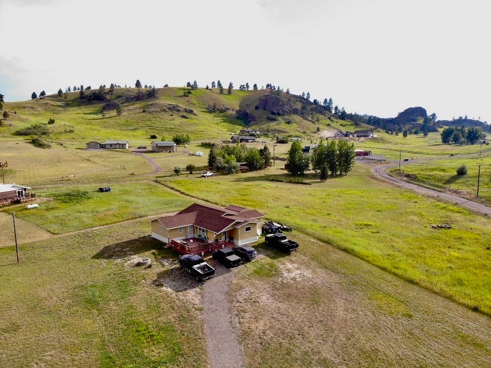 2 Meadowlark Square Cascade, MT 59421 - Photo 1 of 33 Gallery Image 1