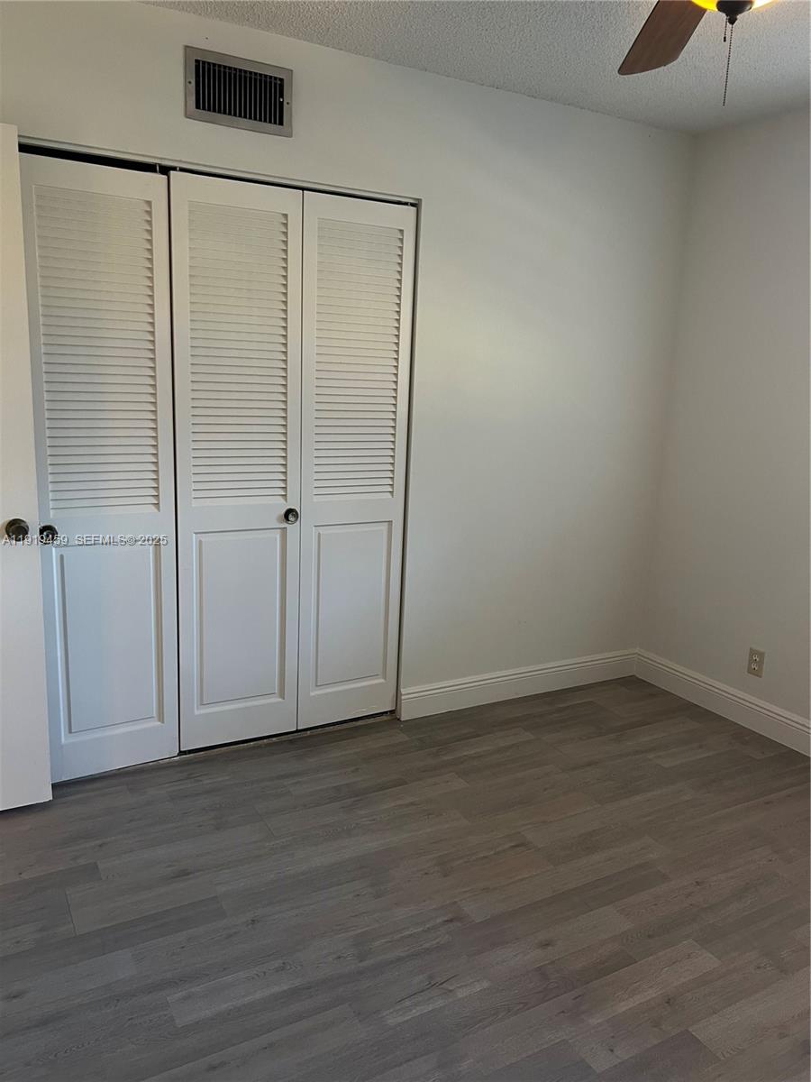 301 Cambridge Road, Unit 211 Hollywood, FL 33024 - Photo 23 of 33