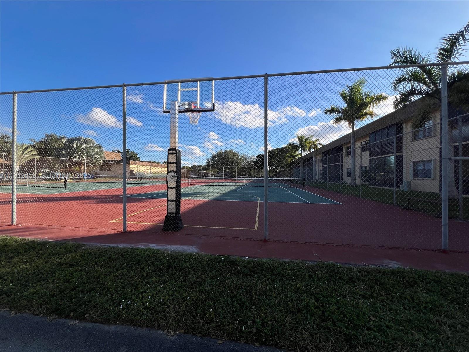 301 Cambridge Road, Unit 211 Hollywood, FL 33024 - Photo 6 of 33 a view of a park with slide