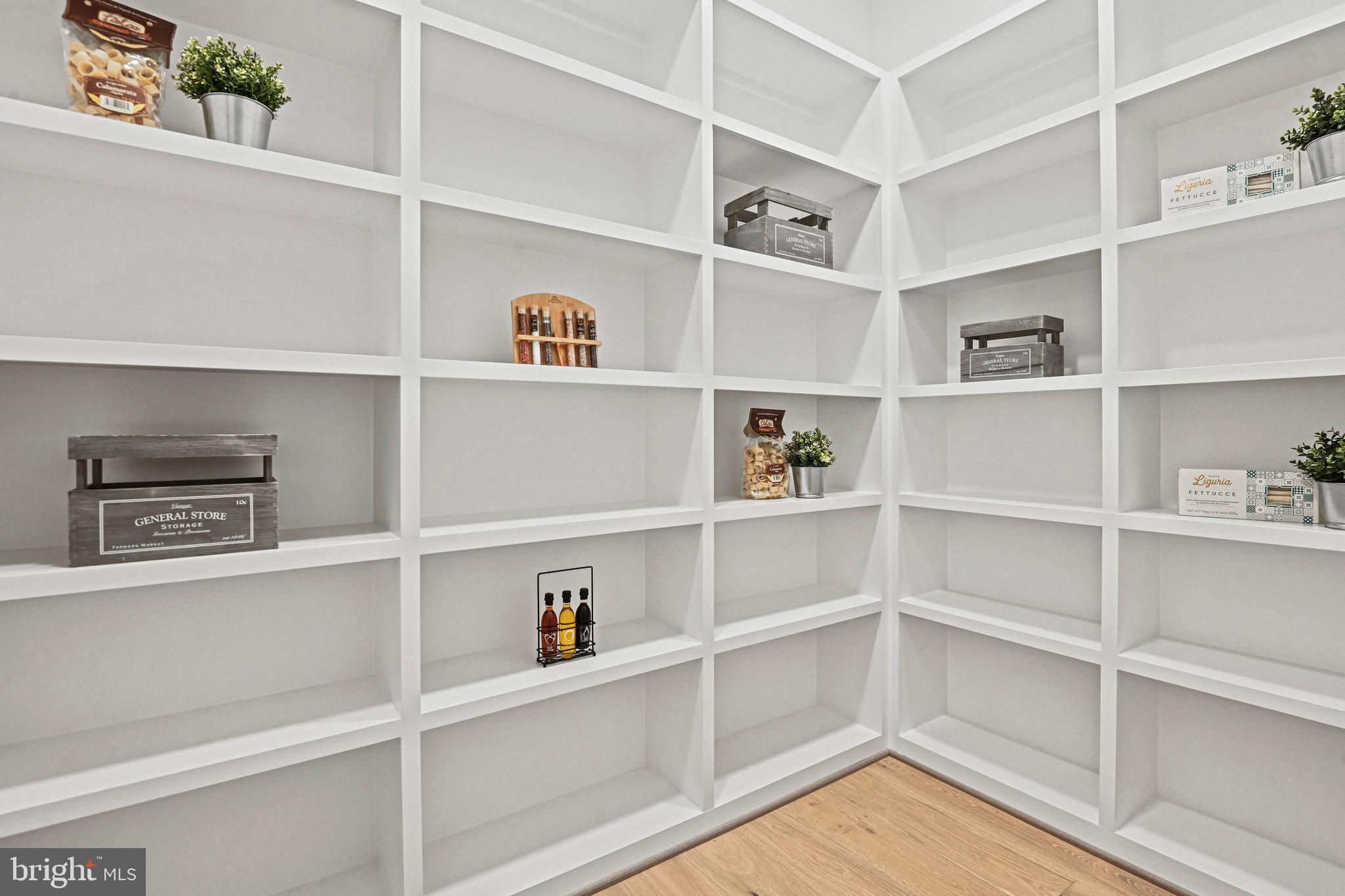 1109 Ingleside Avenue McLean, VA 22101 - Photo 20 of 94 Walk In Pantry