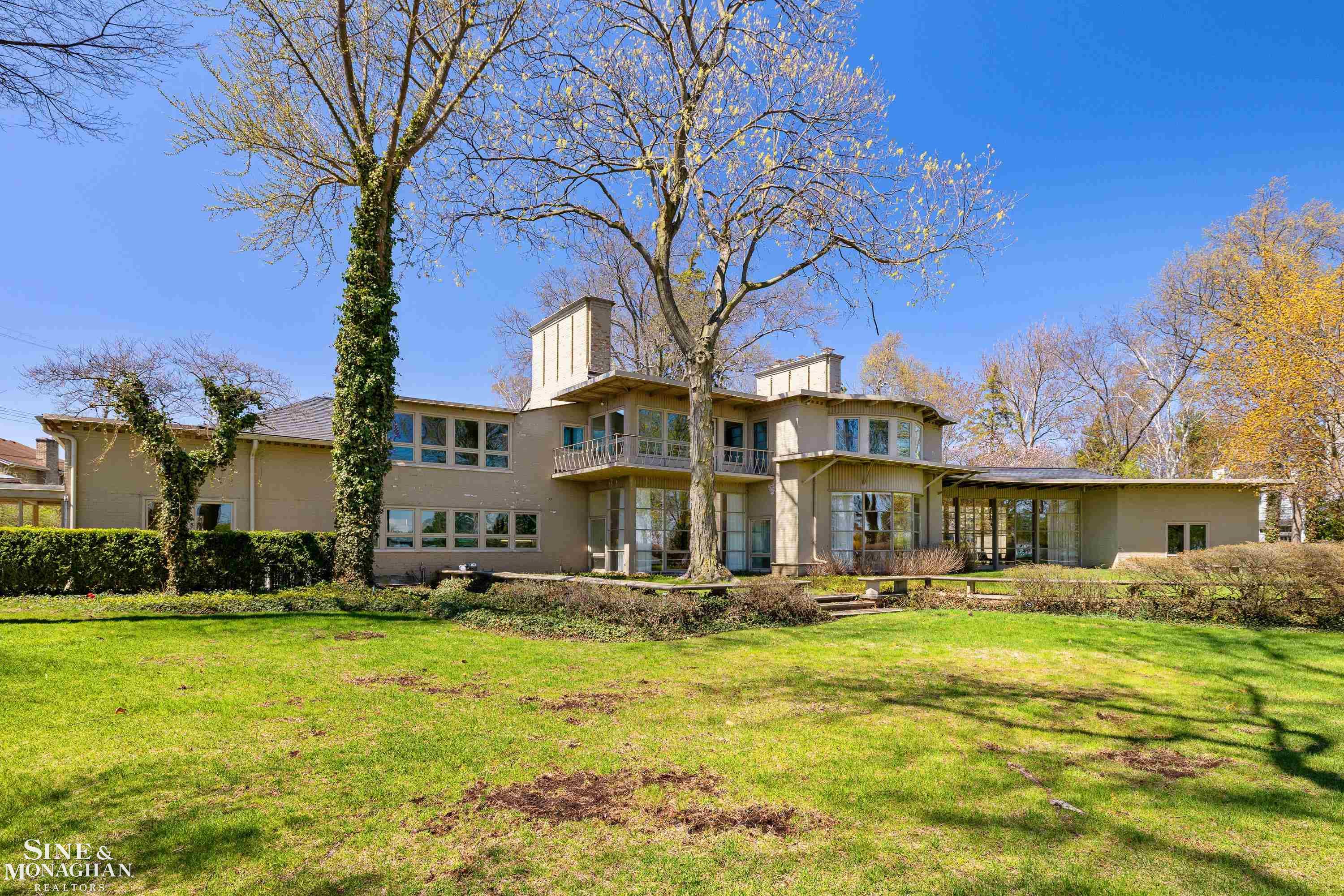 515 Lake Shore Road Grosse Pointe Shores, MI 48236 - Photo 1 of 97