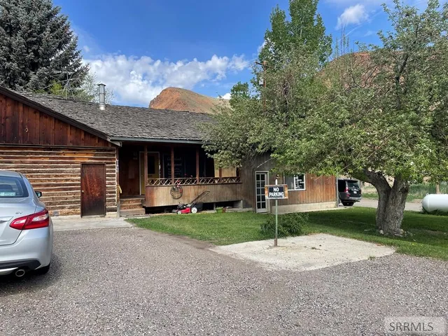 $330,000 | 520 Main Street, Challis, ID 83226