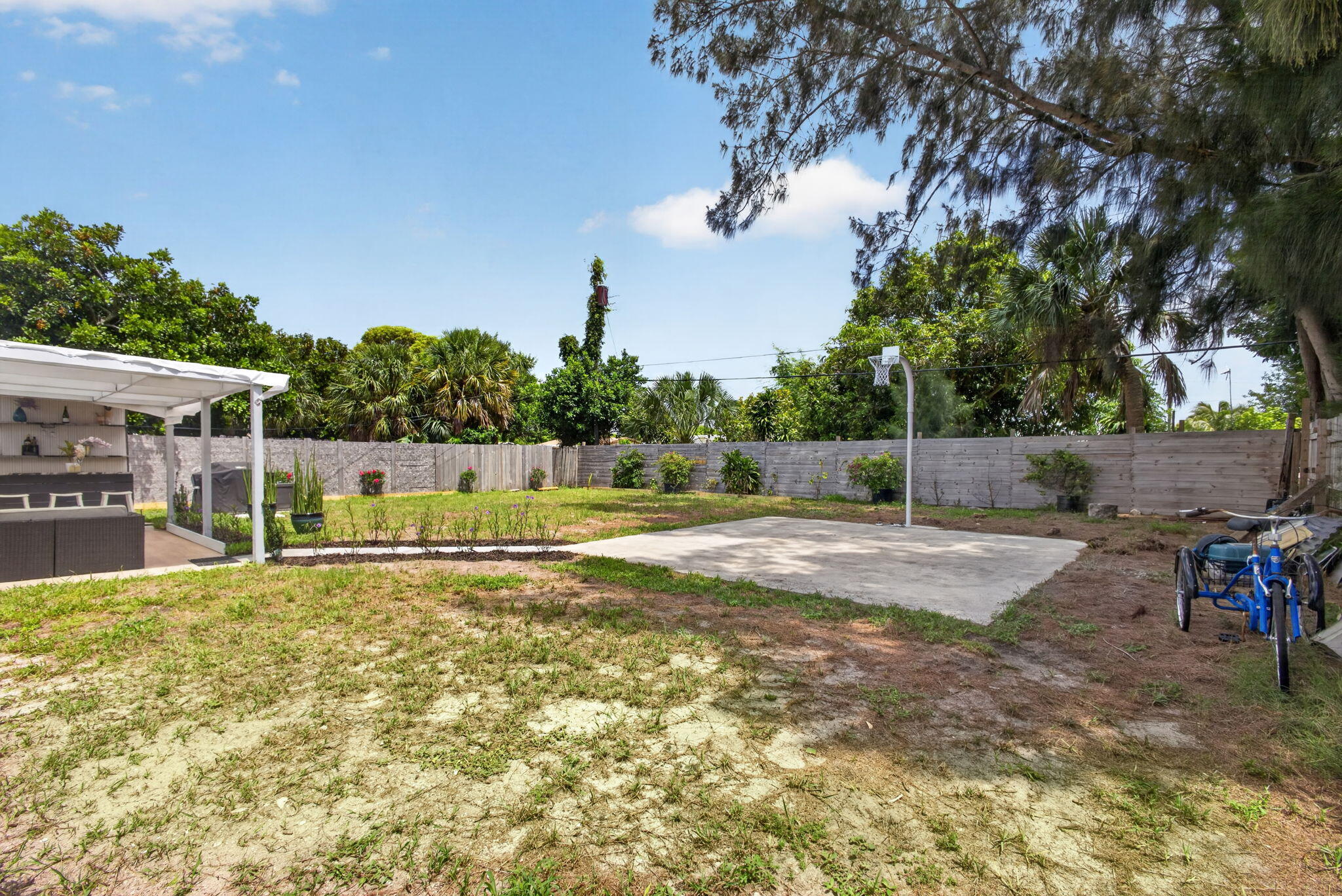 140 West 31st Court Riviera Beach, FL 33404 - Photo 47 of 59 53-web-or-mls-5D1A7599