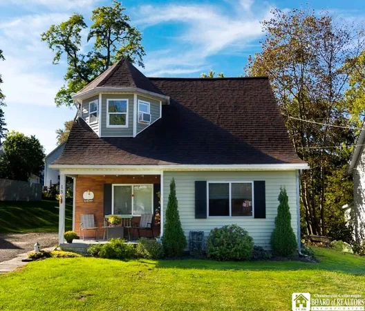 $189,900 | 15 Robinson Street, Hanover, NY 14136