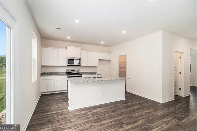 $2,700 | 568 Whitman Lane, Stockbridge, GA 30281