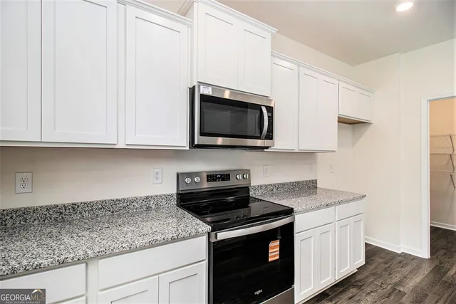 $2,700 | 568 Whitman Lane, Stockbridge, GA 30281