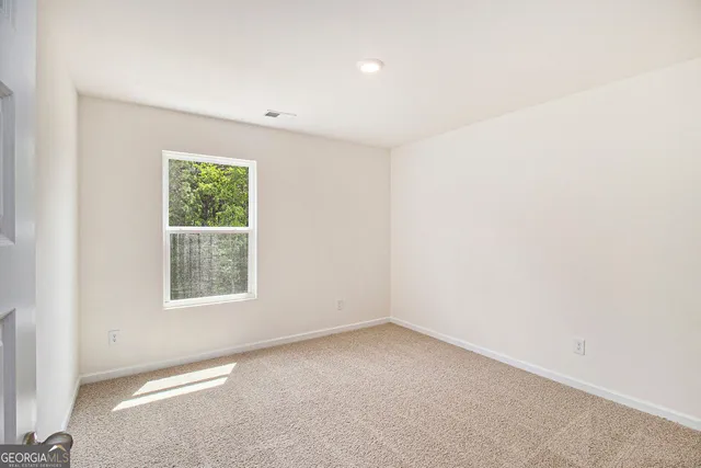 $2,700 | 568 Whitman Lane, Stockbridge, GA 30281