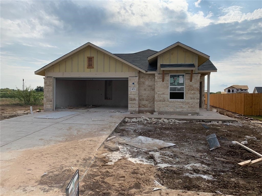 103 Insider Loop Elgin, TX 78621 - Photo 1 of 1 Gallery Image 1