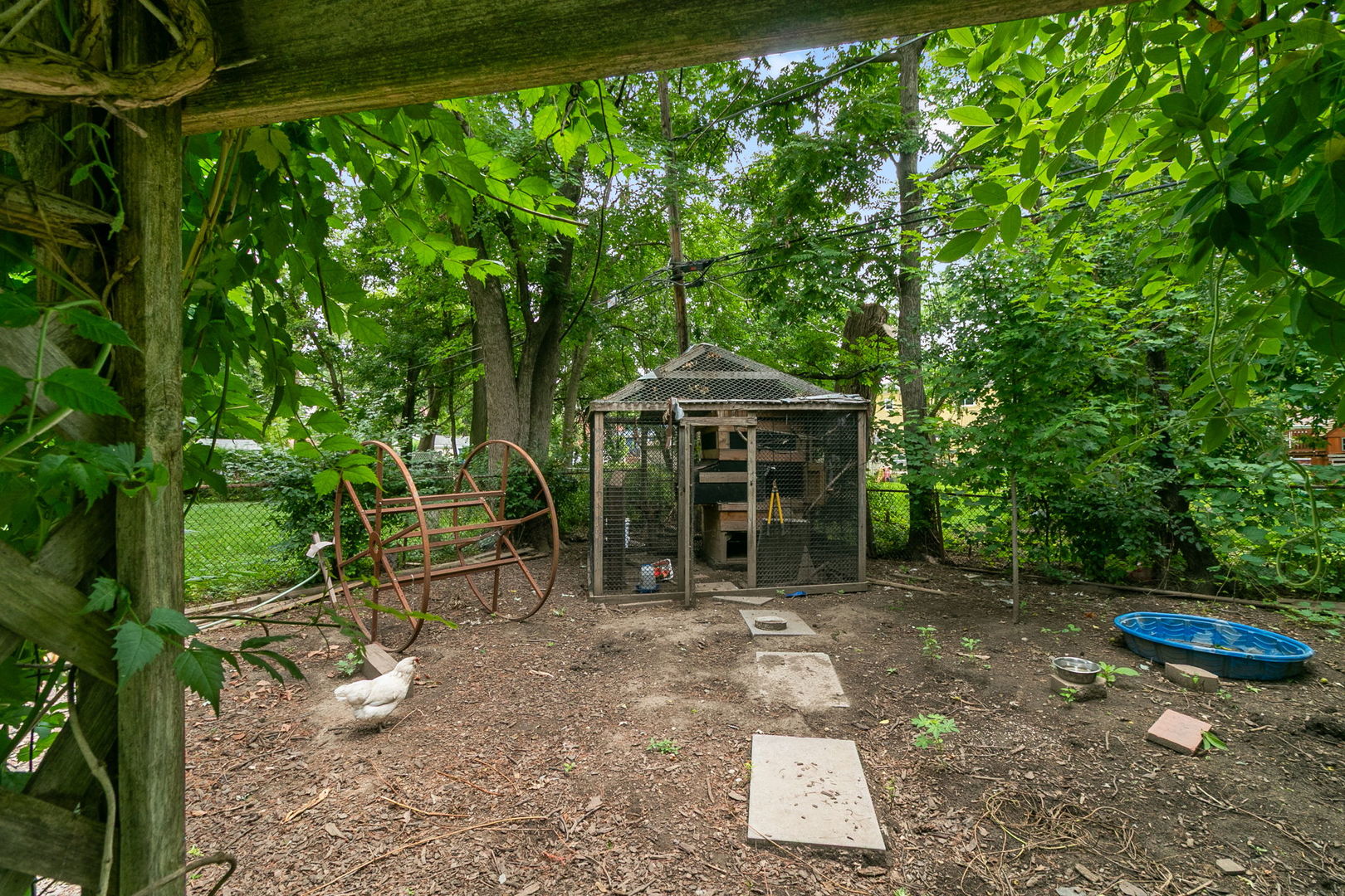 11345 South Bell Avenue Chicago, IL 60643 - Photo 26 of 28 a backyard of a house with table and chairs