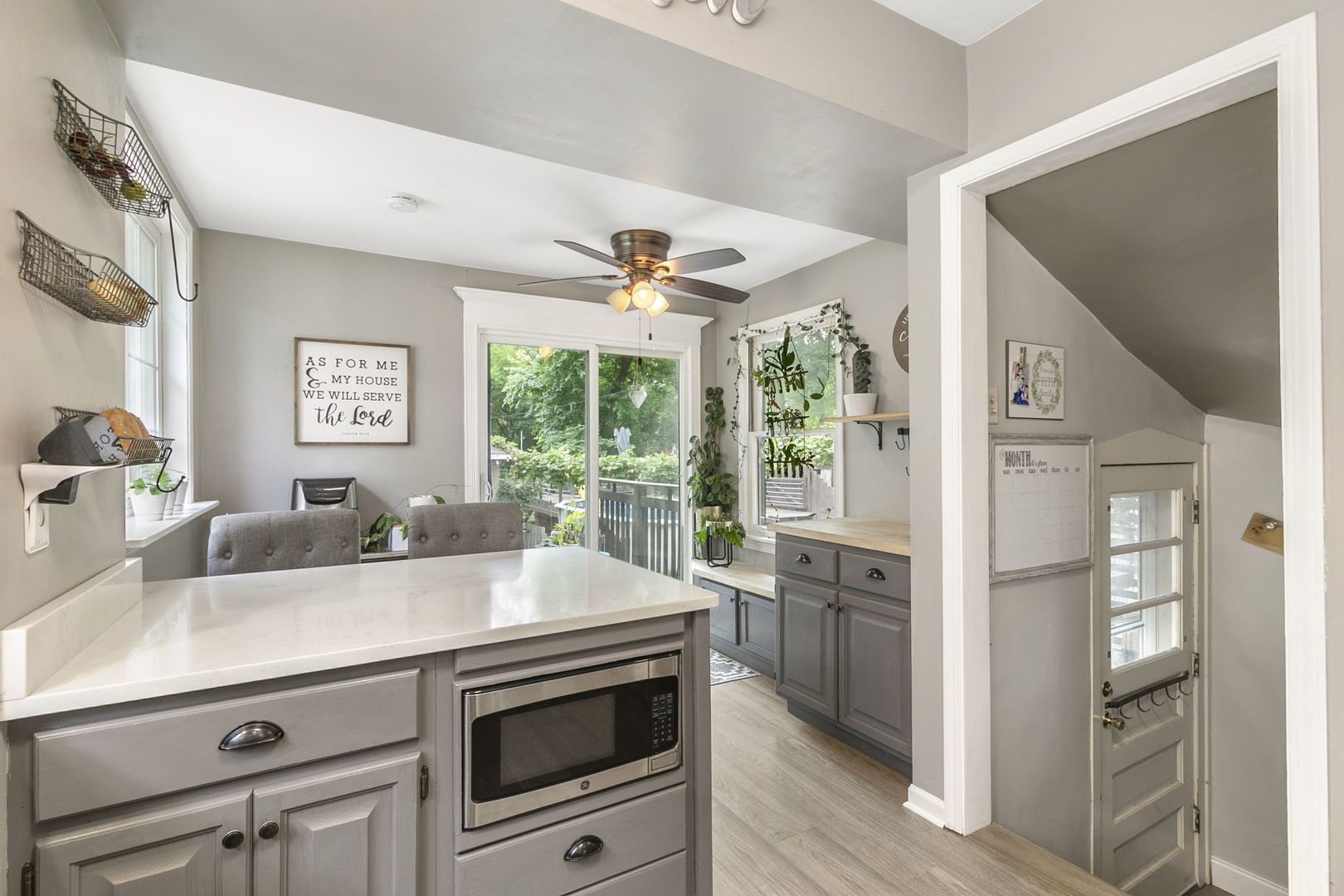 11345 South Bell Avenue Chicago, IL 60643 - Photo 9 of 28 a kitchen with a stove and a sink