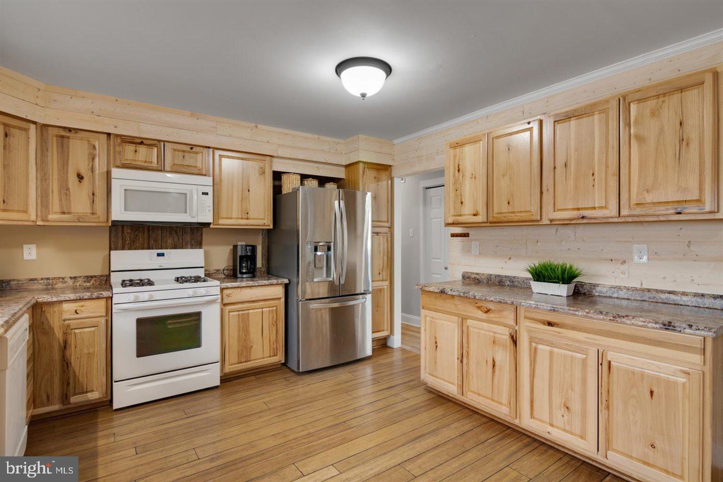 2 Roanoke Road Clementon, NJ 08021 - Photo 5 of 43 Kitchen