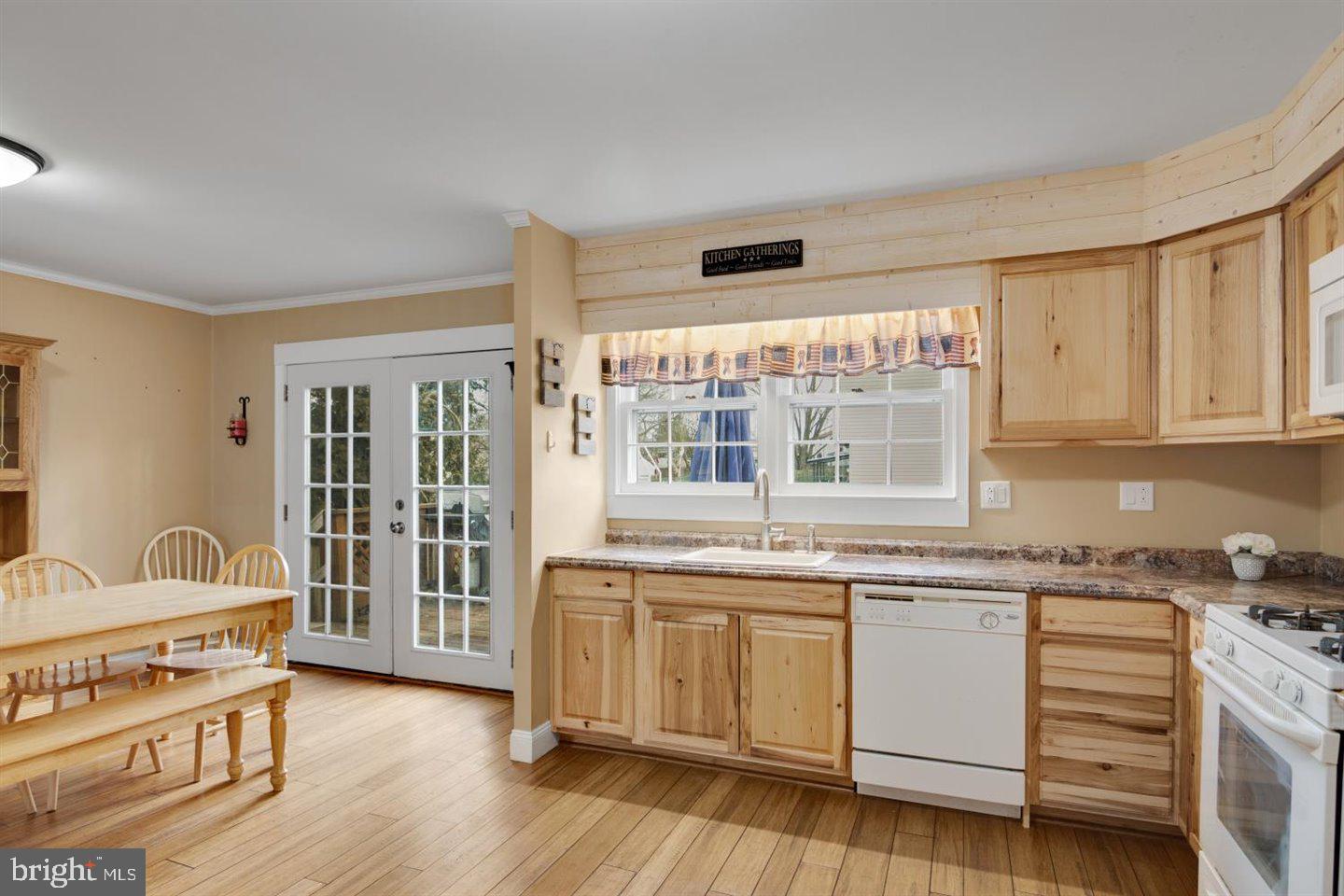 2 Roanoke Road Clementon, NJ 08021 - Photo 8 of 43 Kitchen