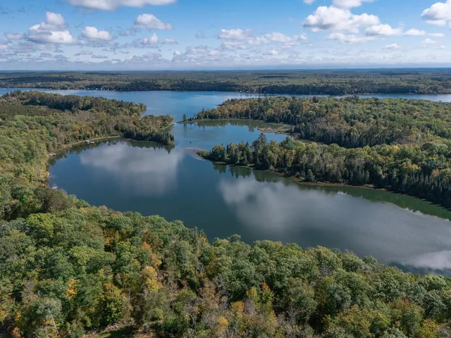 $399,900 | 5465 Woods Bay Drive Northeast, Outing, MN 56662