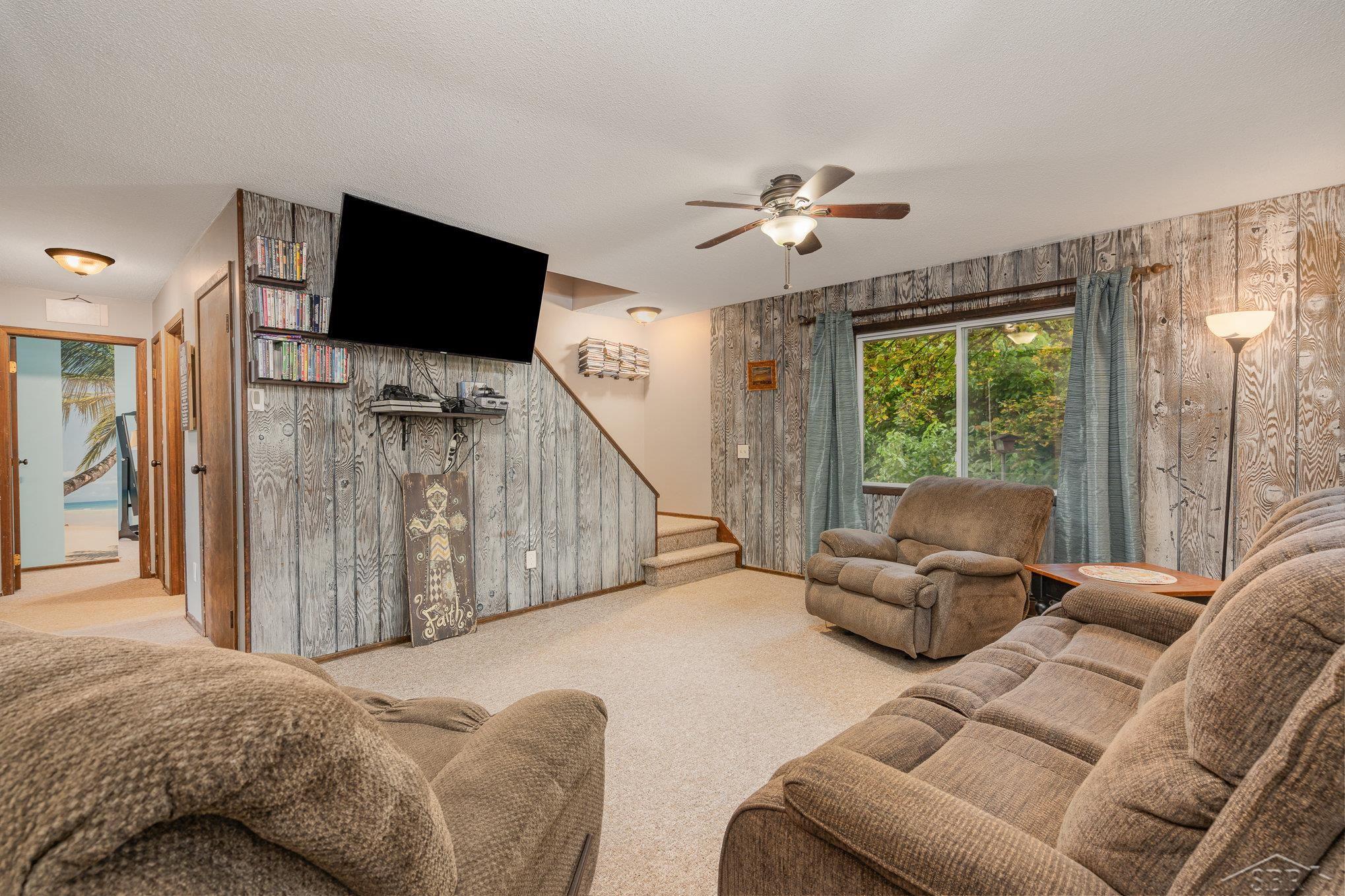 13799 Beaver Road St. Charles, MI 48655 - Photo 11 of 76 50125064-10.JPG