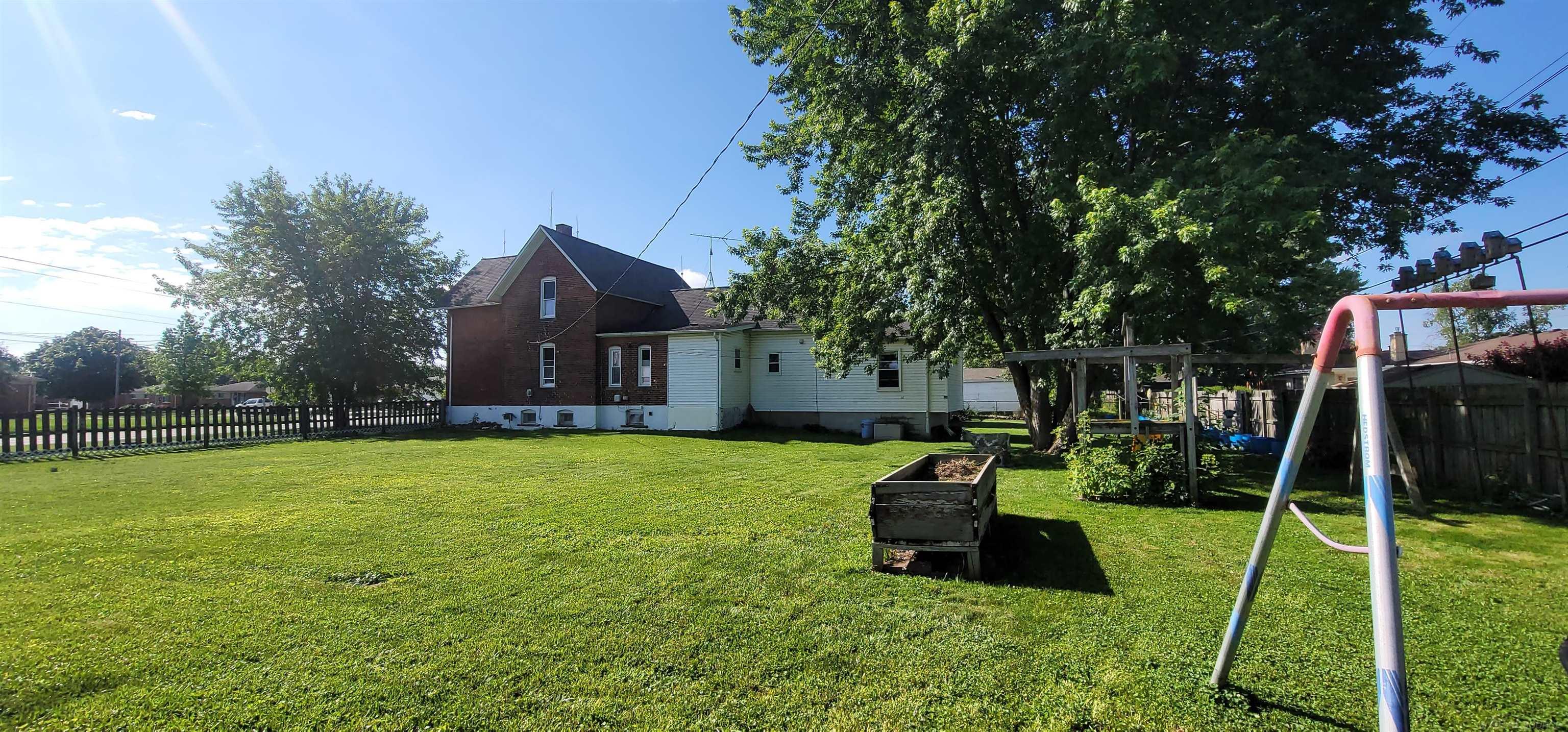 32045 Schoenherr Road Warren, MI 48088 - Photo 9 of 45