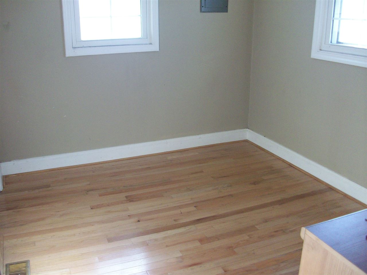 106 Glover Road Spartanburg, SC 29303 - Photo 4 of 11 Gallery Image 4