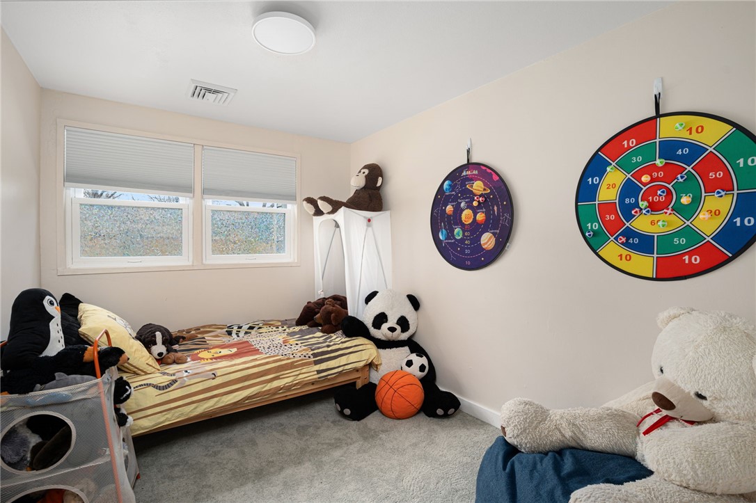 628 County Road Barrington, RI 02806 - Photo 21 of 40
