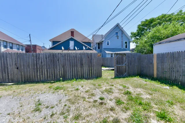 $1,500 | 1338 Barth Avenue, Indianapolis, IN 46203