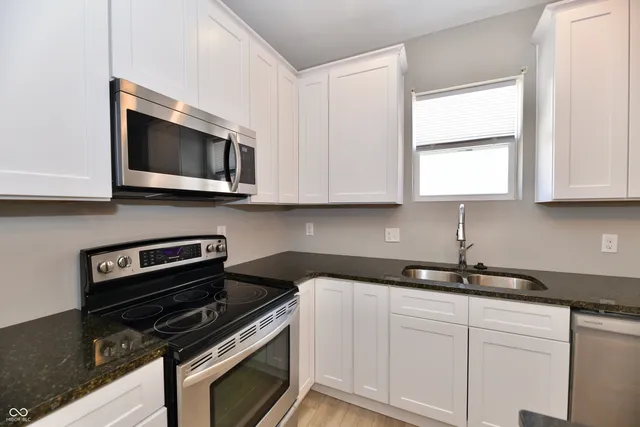 $1,500 | 1338 Barth Avenue, Indianapolis, IN 46203