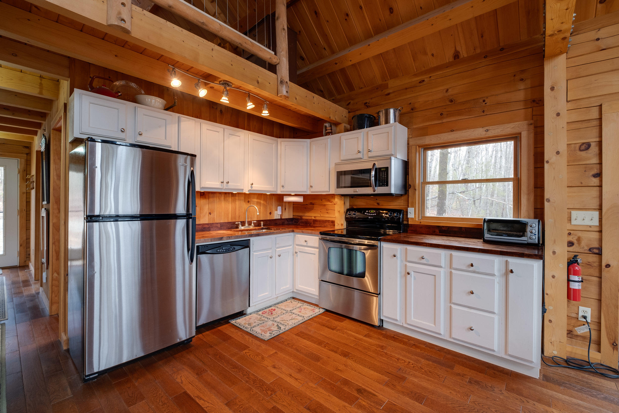500 Noyes Road Waldoboro, ME 04572 - Photo 3 of 30 500 Noyes Rd_Waldoboro_13