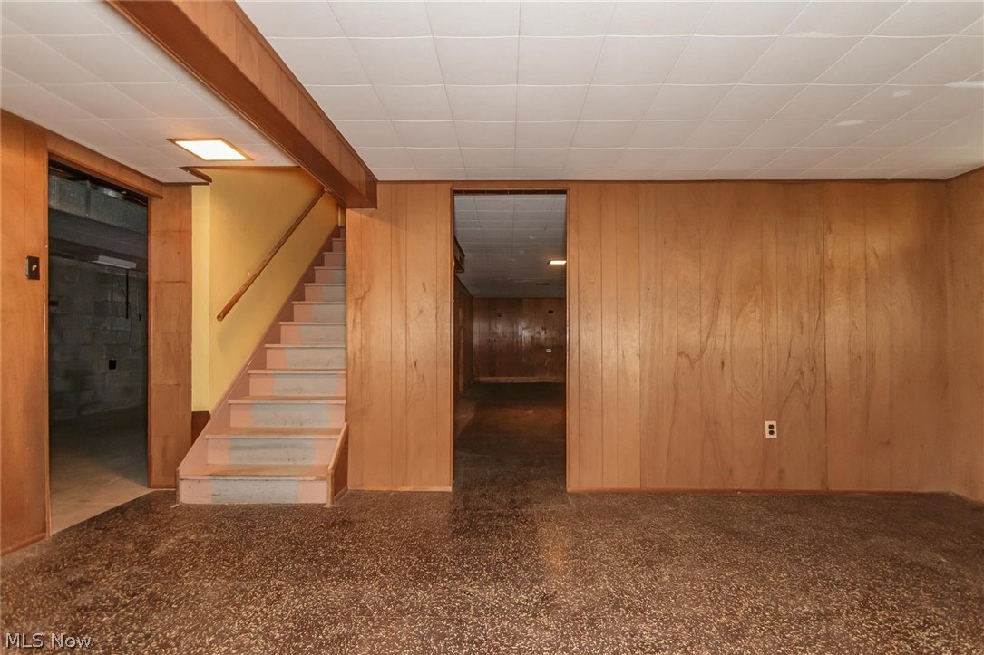 735 Edgewood Road Cleveland, OH 44143 - Photo 26 of 33 Gallery Image 26