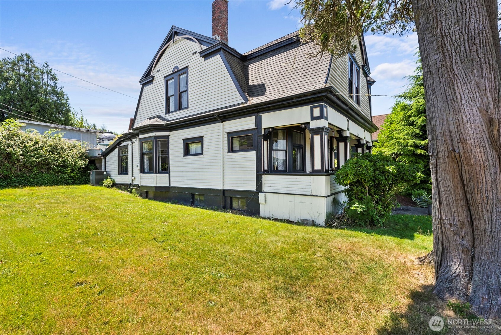 714 West First Street South Bend, WA 98586 - Photo 34 of 40
