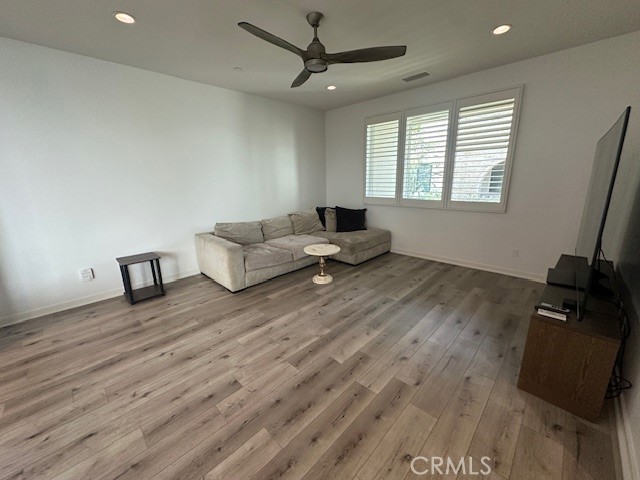 186 Terrapin Irvine, CA 92618 - Photo 10 of 17