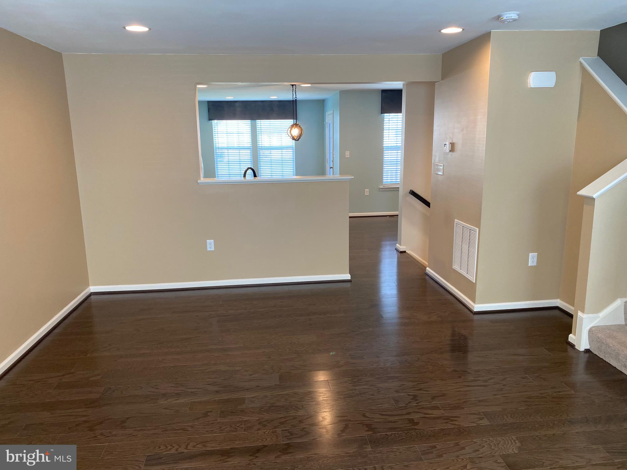 37 Cecily Way Ranson, WV 25438 - Photo 3 of 42