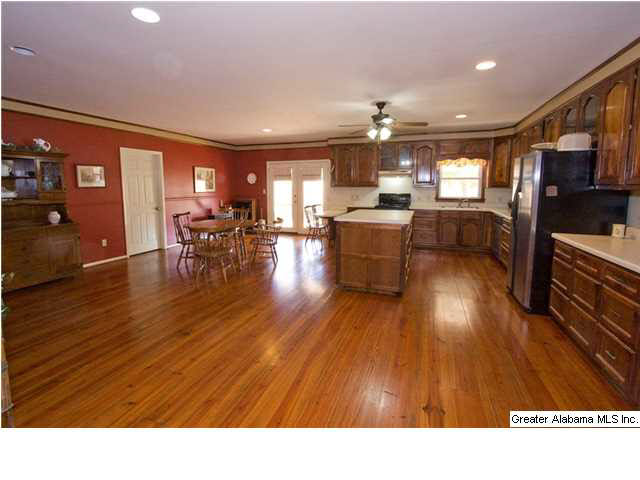 905 Smith Road Oneonta, AL 35121 - Photo 3 of 30
