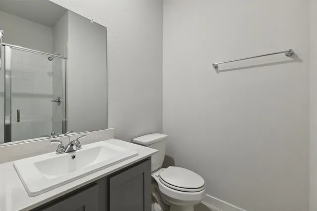 $374,990 | 452 Blackwater Trail, Waxahachie, TX 75165